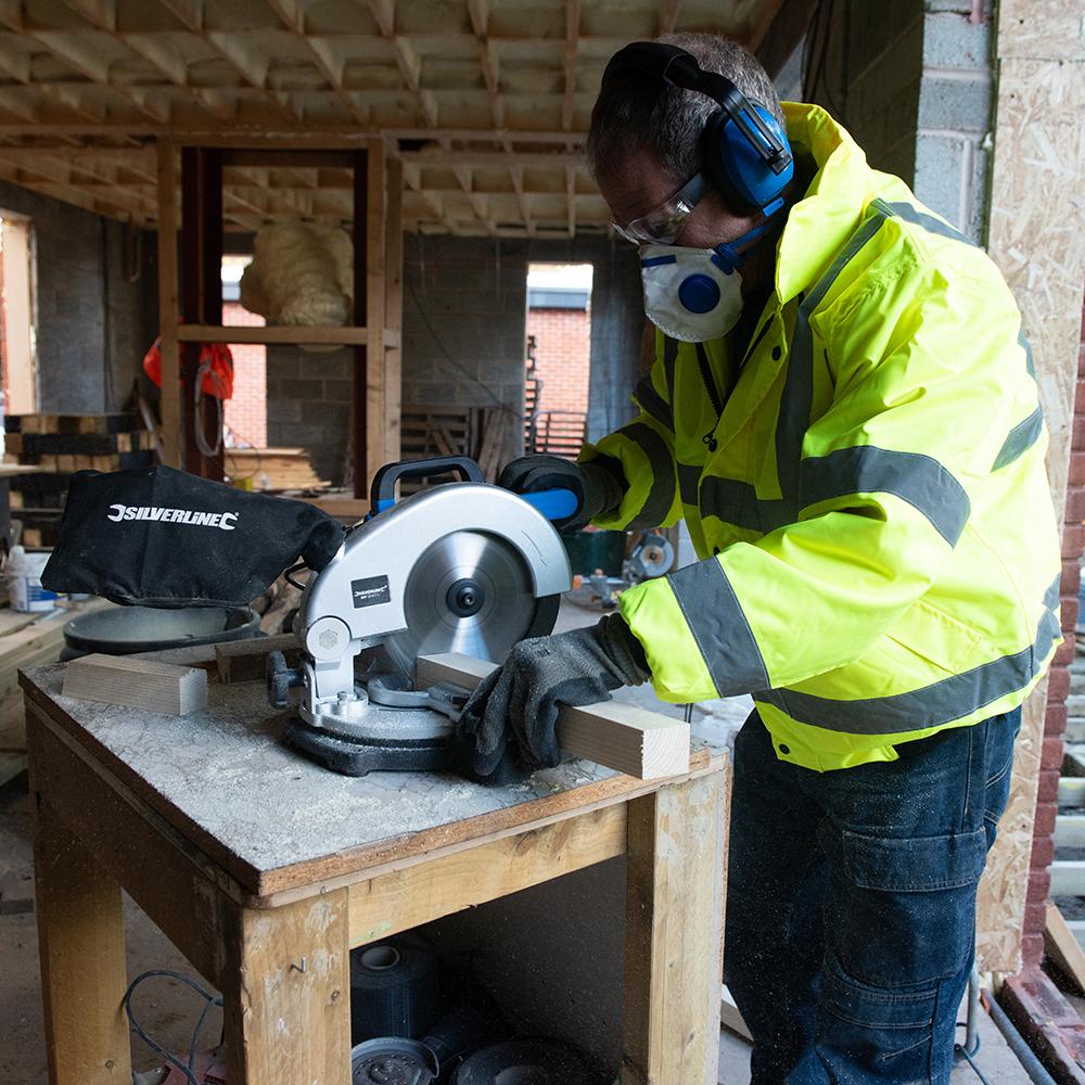 Silverline 1400W Compound Mitre Saw 210mm