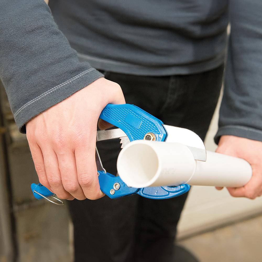 Silverline Ratcheting Plastic Pipe Cutter 42mm